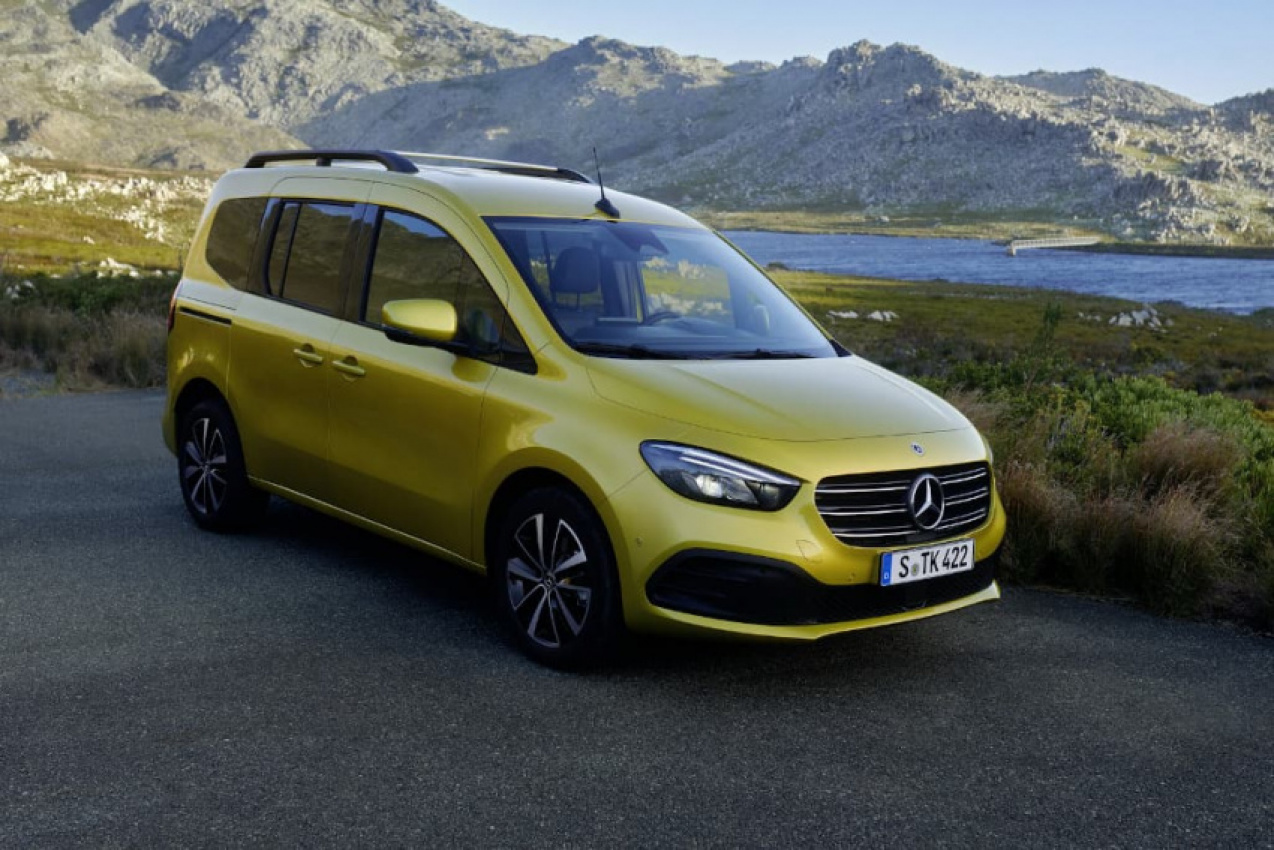 autos, cars, mercedes-benz, reviews, android, car news, family cars, mercedes, people mover, vnex, android, mercedes-benz t-class mpv arrives to fight the caddy