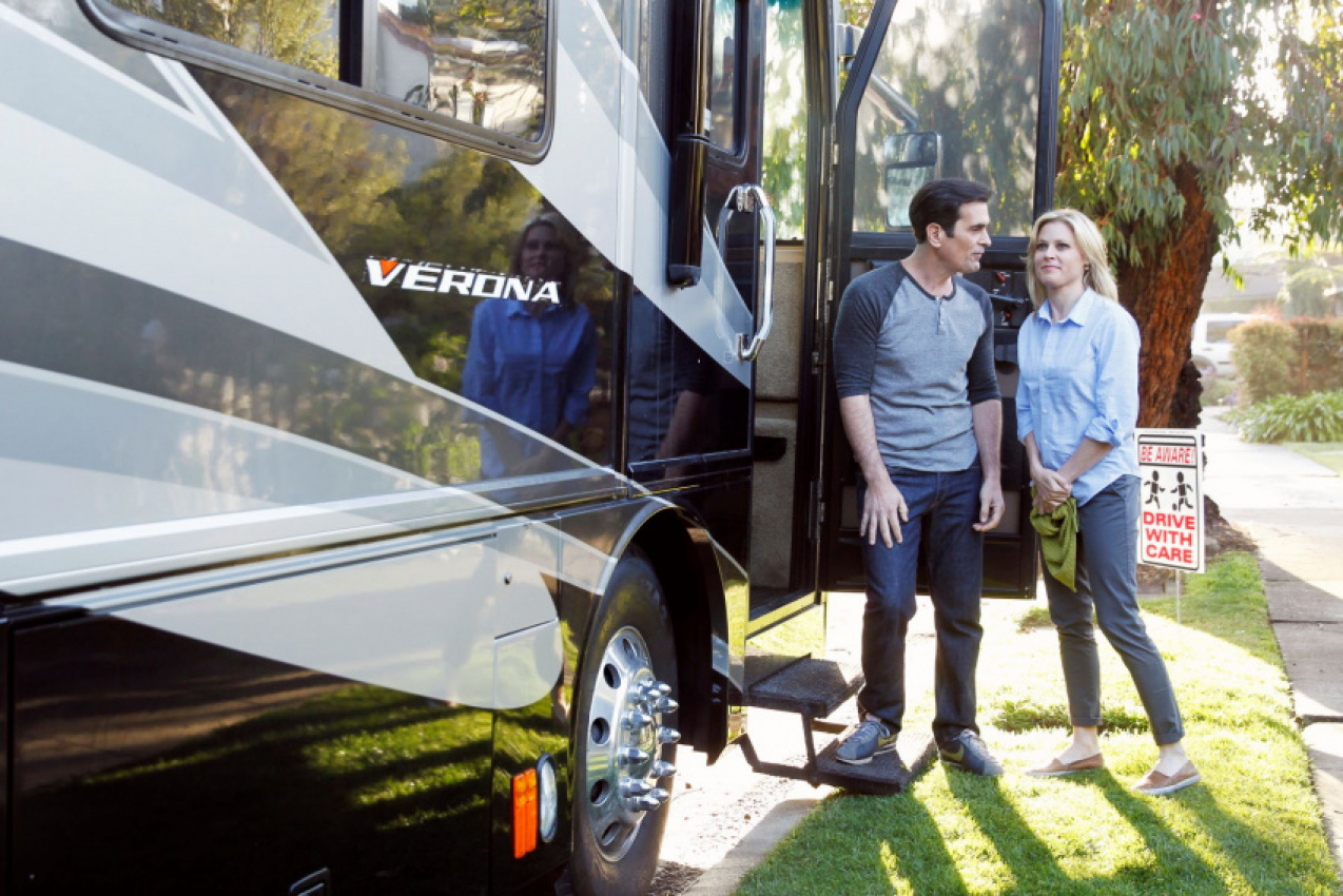 autos, cars, how to, camper, motorhome, how to, 7 tips for how to drive a class a motorhome