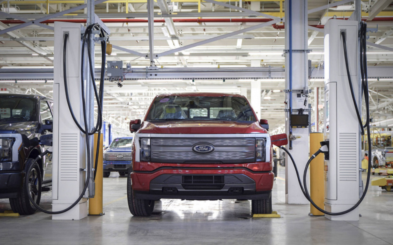 autos, cars, ford, ford ceo confirms second electric pickup to be built in the u.s.