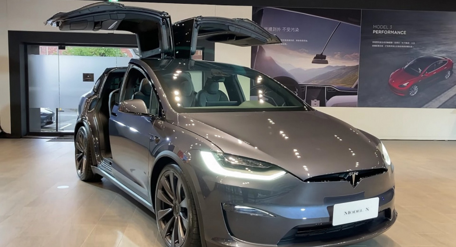 autos, cars, news, space, spacex, tesla, tesla model x, tesla model x is the fastest-selling used car in the united states last month