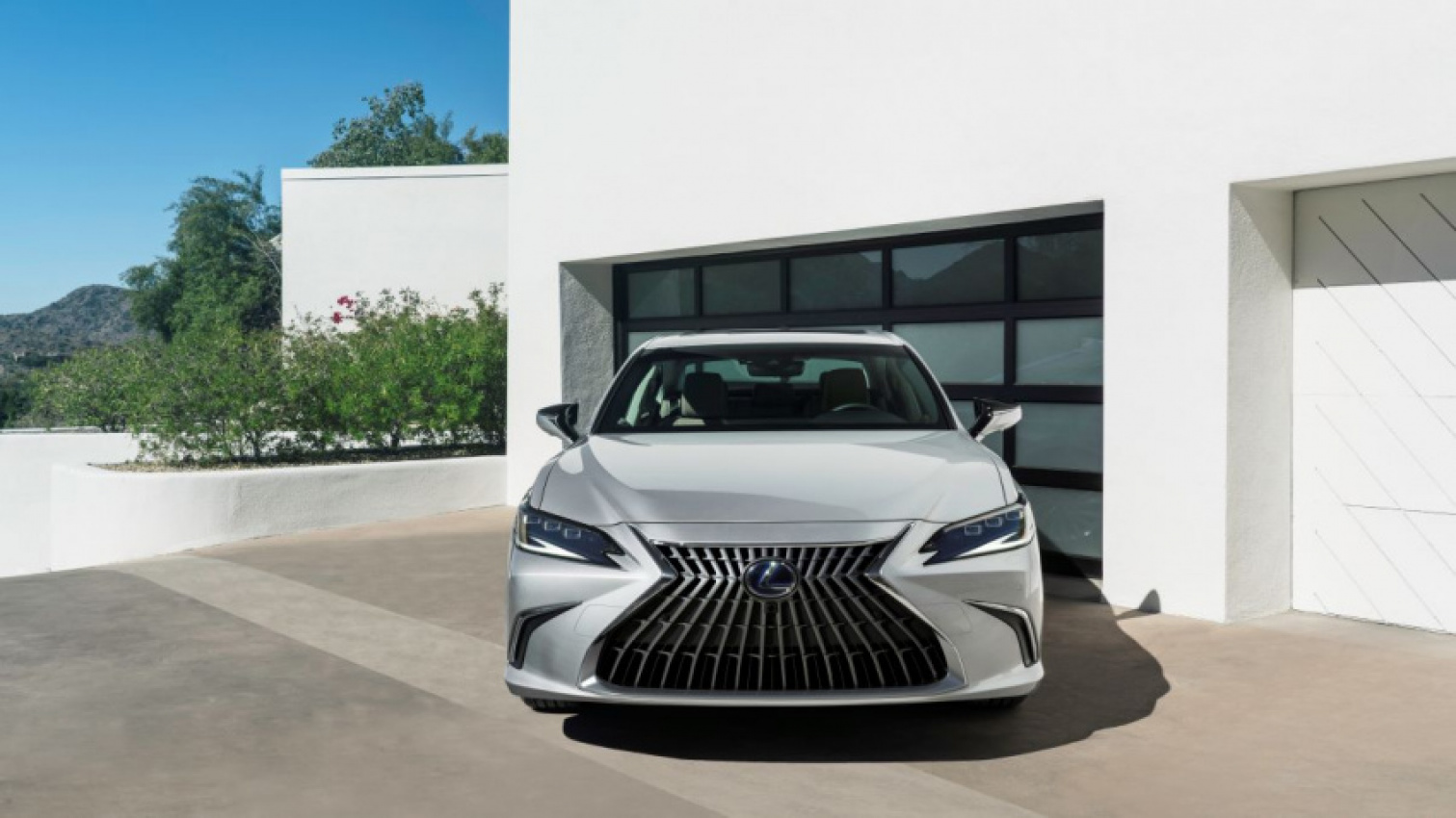 autos, cars, lexus, hybrids, u.s. news names the 2022 lexus es hybrid the best luxury hybrid