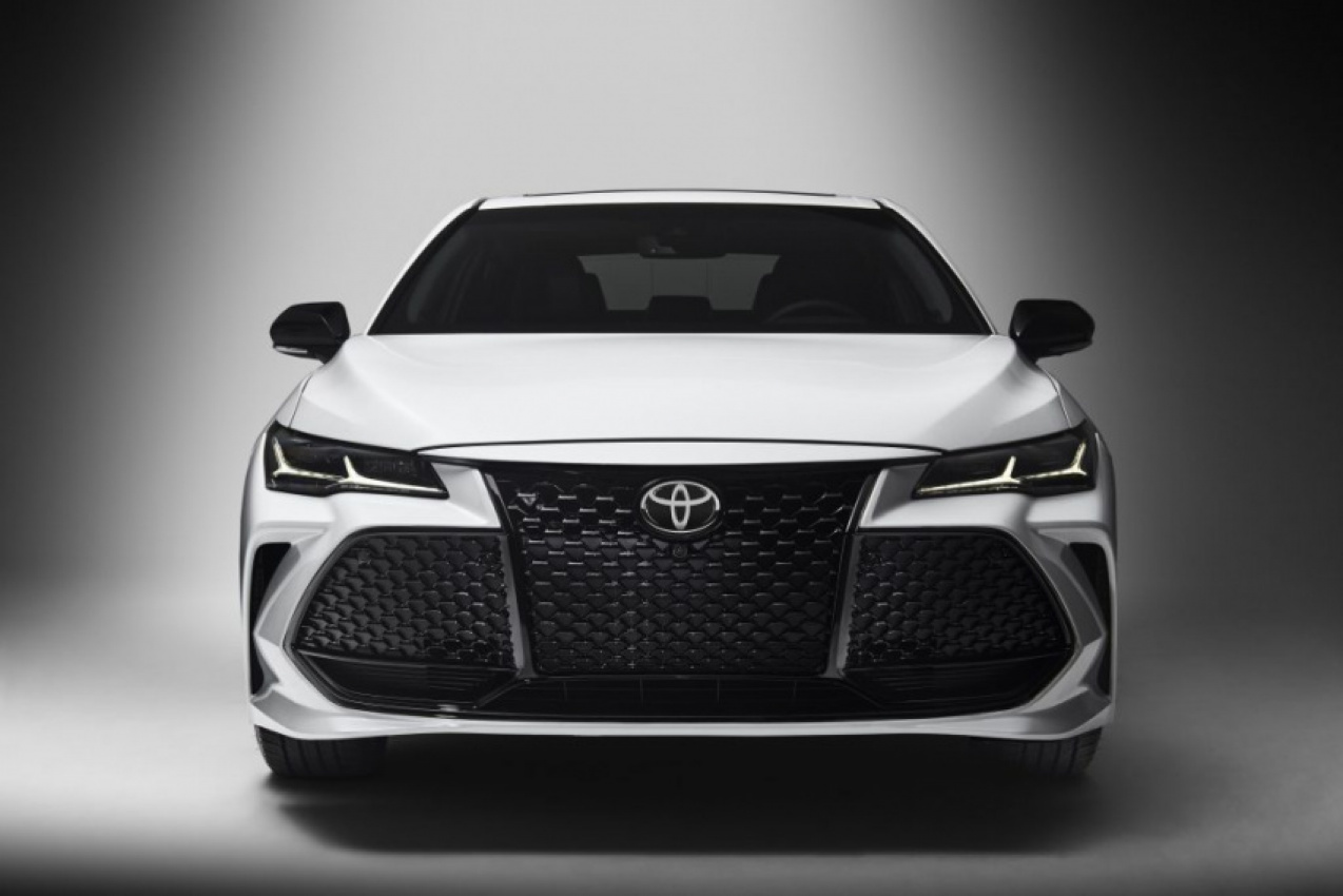 autos, cars, toyota, avalon, hybrid, toyota avalon, 2022 toyota avalon trim levels, features, specs, and pricing