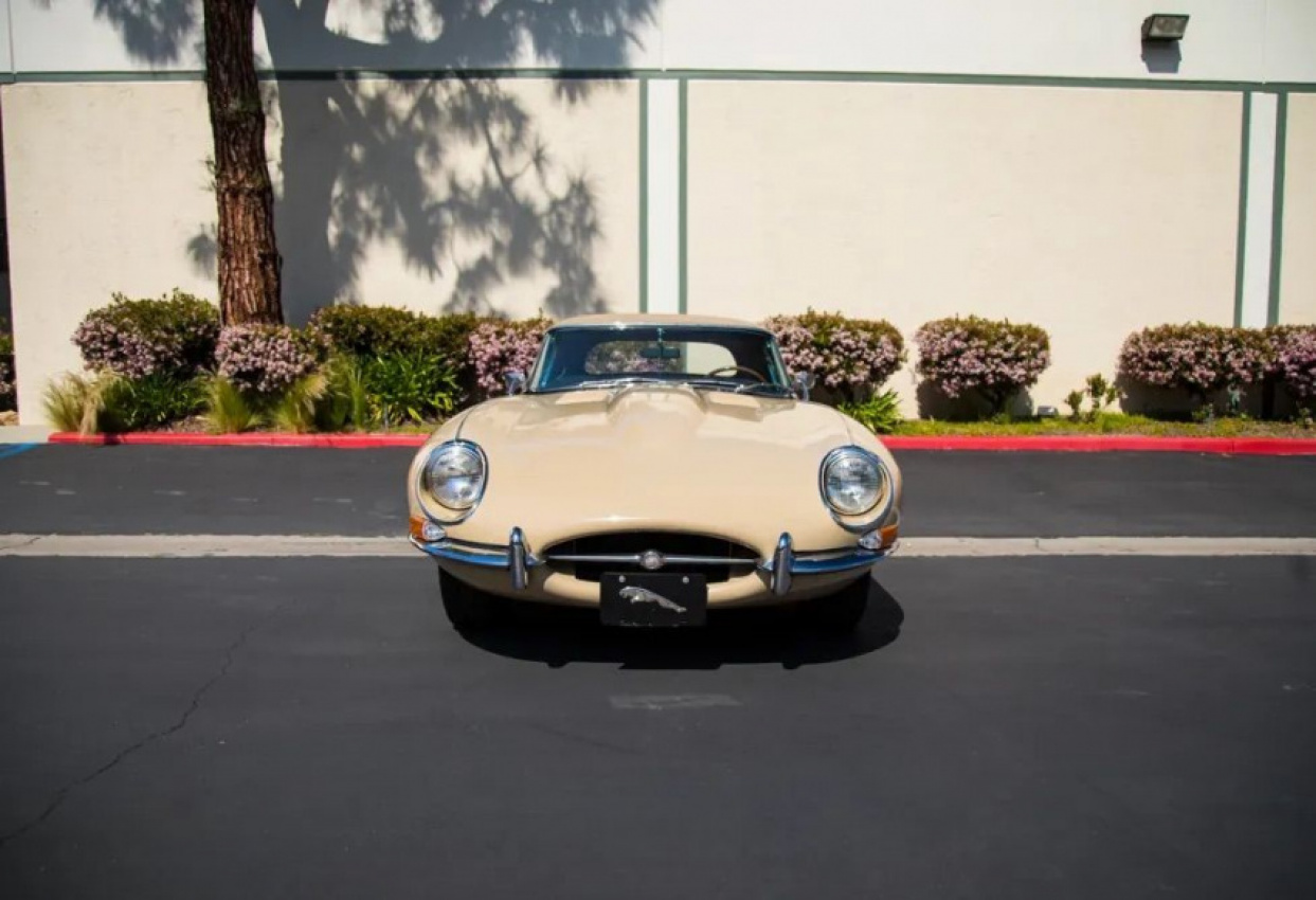 autos, cars, jaguar, american, asian, celebrity, classic, classics, client, europe, exotic, features, german, handpicked, luxury, modern classic, muscle, news, newsletter, off-road, sports, trucks, 1968 jaguar xke series 1.5 is one of jaguar’s best transition cars