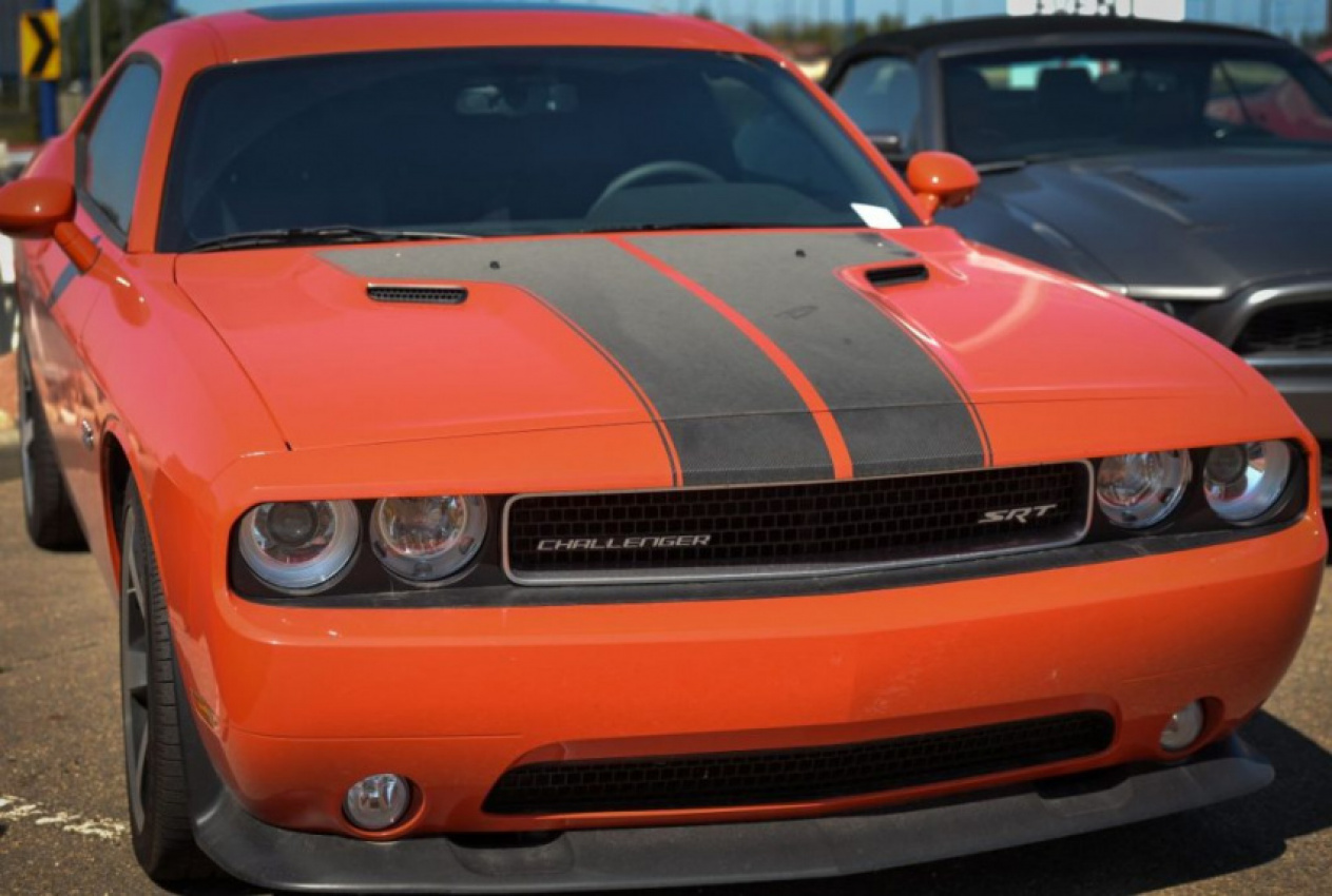 autos, cars, dodge, challenger, is the 2022 dodge challenger jailbreak really worth nearly $90k?