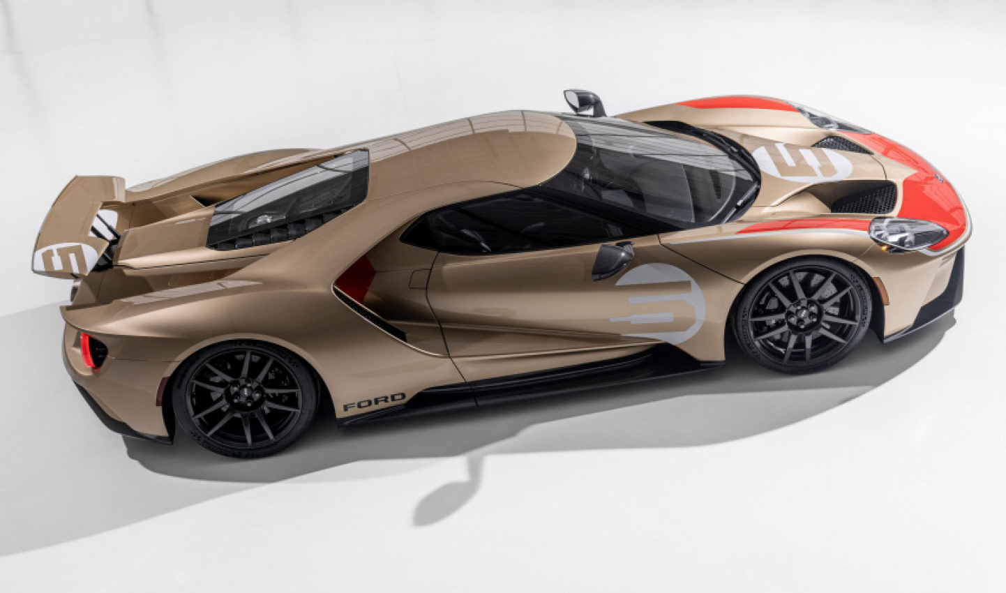 autos, cars, ford, news, ford gt holman moody heritage edition, exclusive ford gt revealed – a special edition for a special occasion
