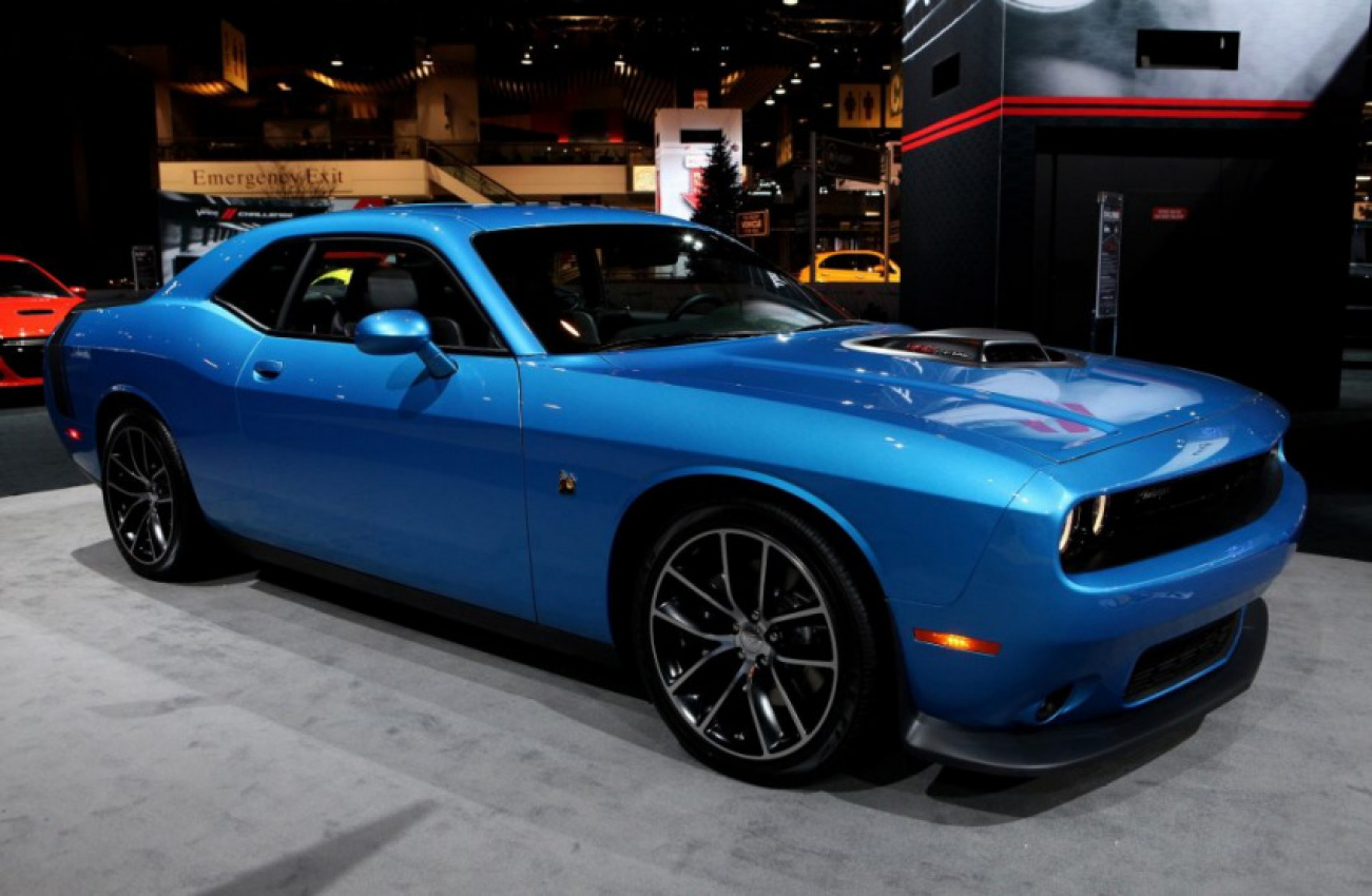 autos, cars, dodge, challenger, charger, winter warriors: should you buy a dodge challenger gt or an awd charger?