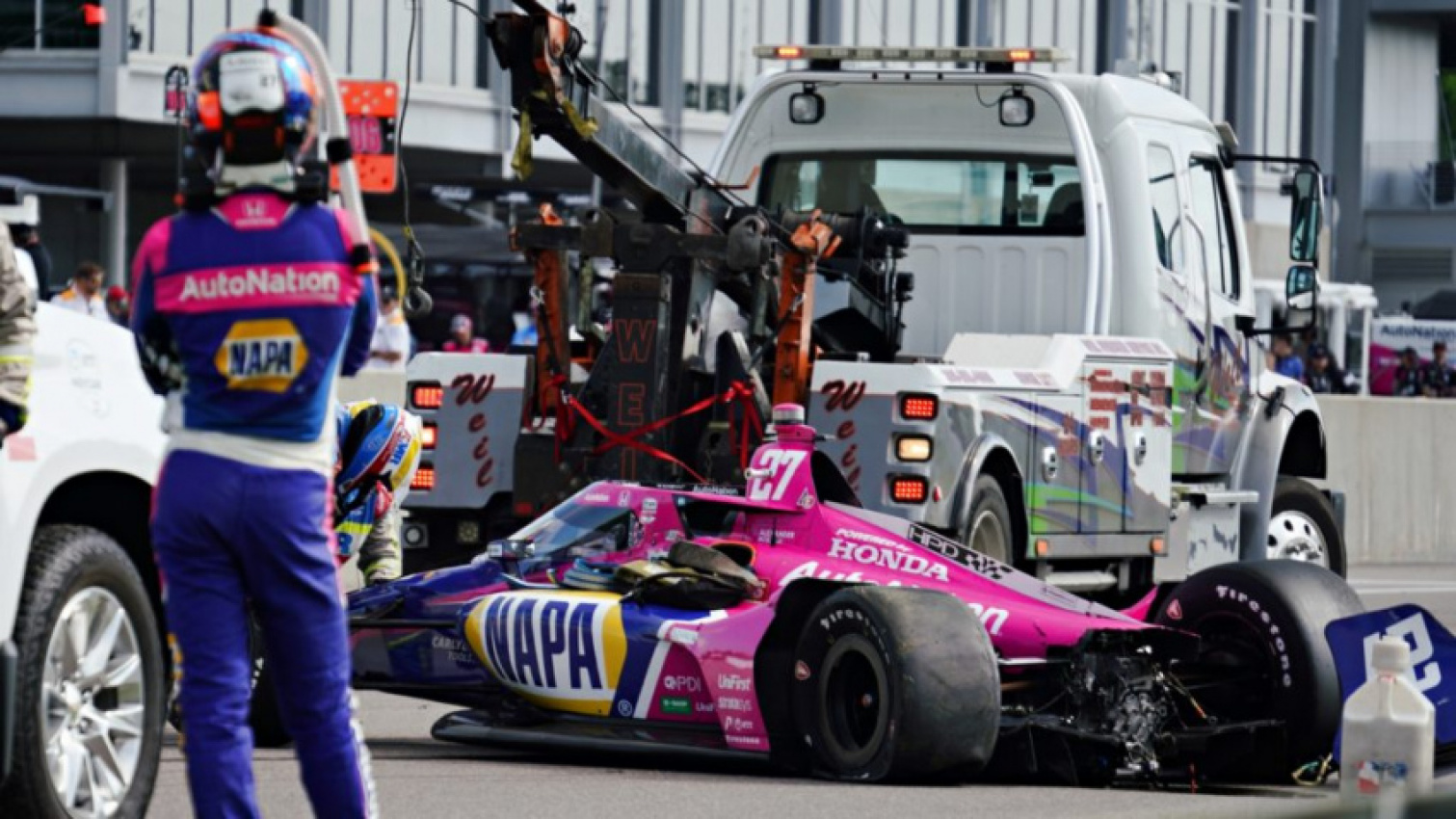 autos, indycar, motorsport, barber, higpa, rossi, veekay, veekay leads second indycar practice as rossi crashes