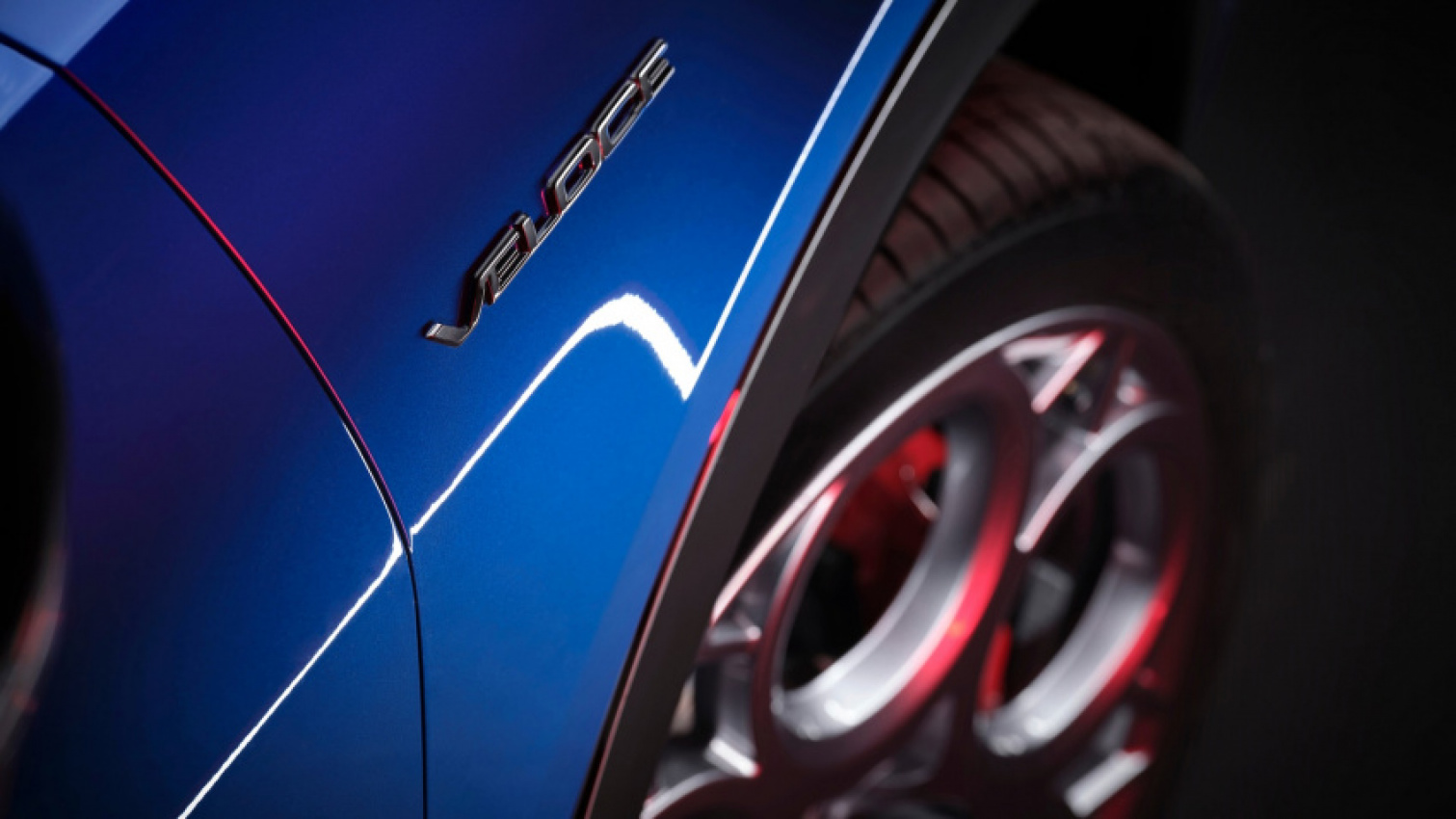 autos, cars, dodge, news, vnex, dodge confirms hornet plug-in hybrid suv, promises electric muscle car soon
