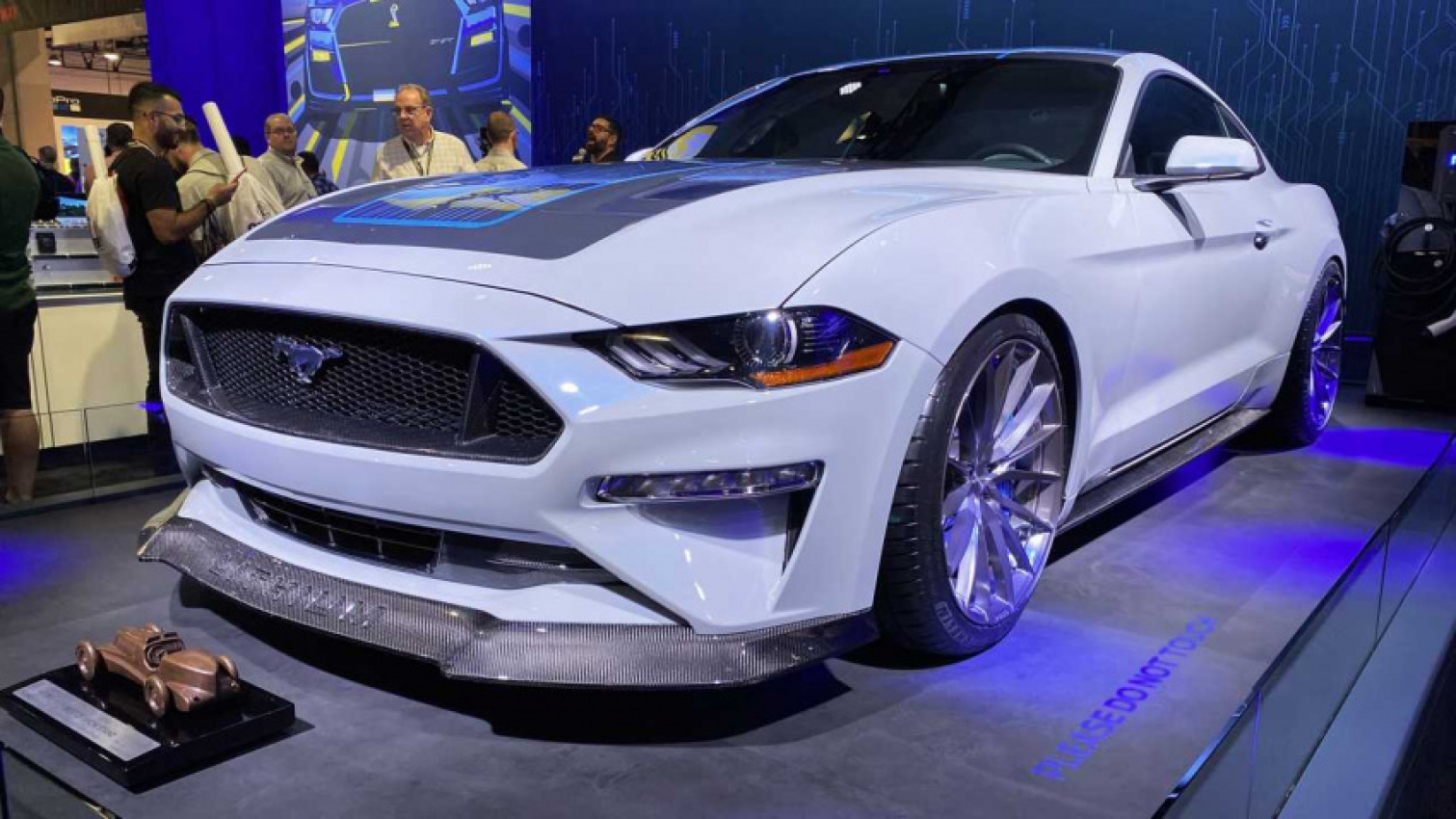 autos, cars, ford, honda, ford and honda pull out of 2022 sema show [update]