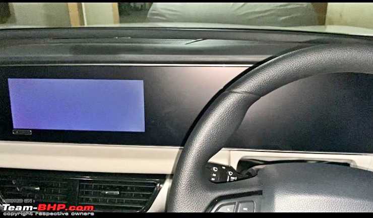 autos, cars, mahindra, multiple mahindra xuv700 owners face infotainment screen blackouts 