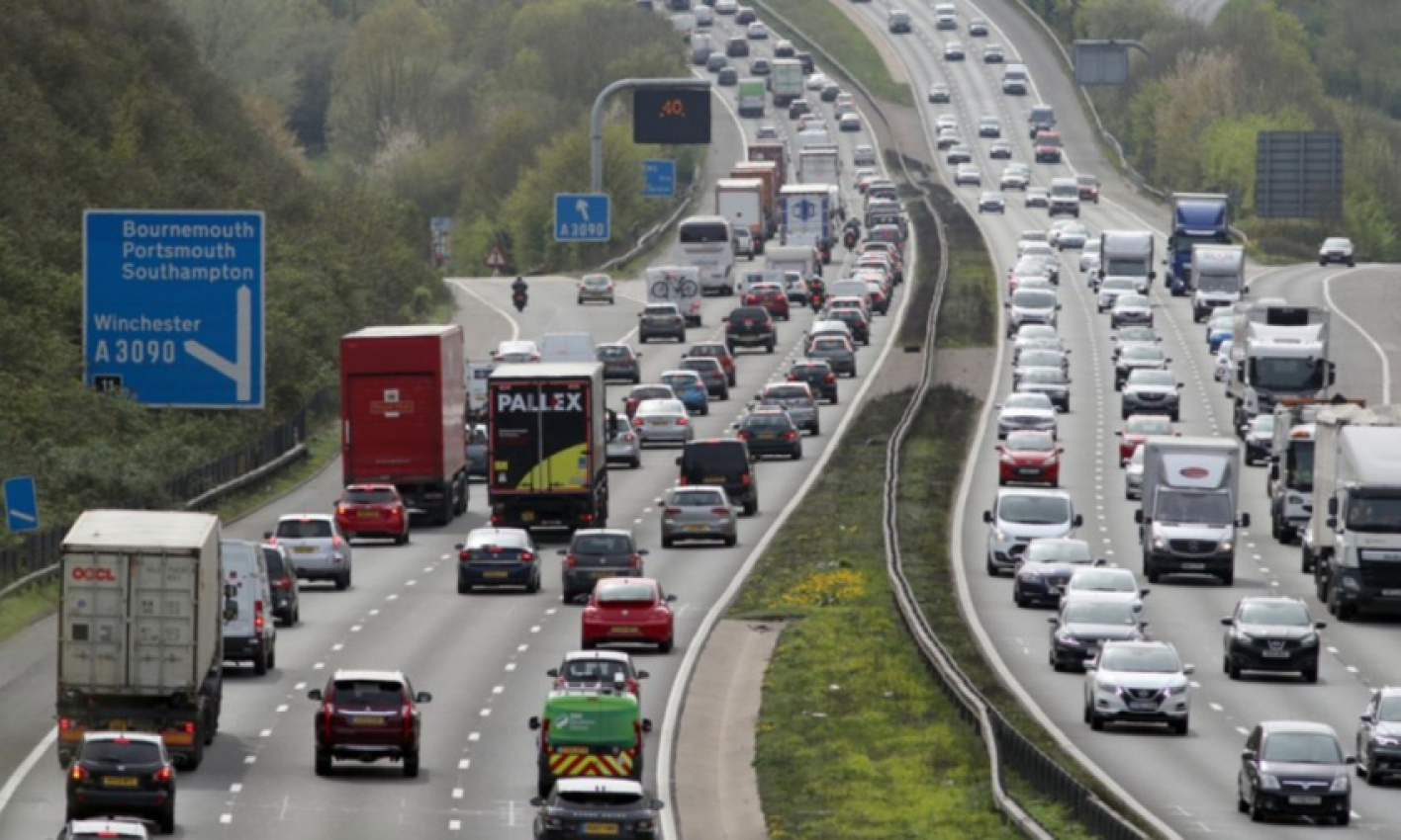 autos, cars, smart, autos news, england adds radar tech to spot broken-down cars on 'smart highways'