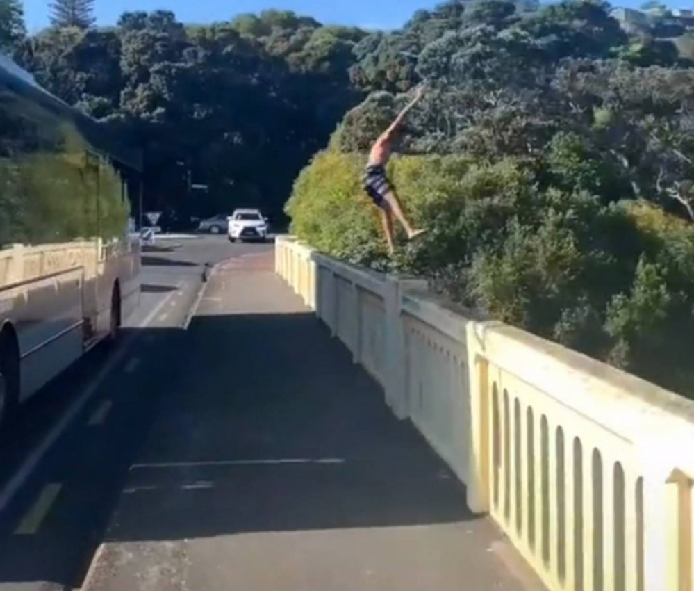autos, cars, auckland central, car, cars, driven, driven nz, motoring, national, new zealand, news, nz, safety, traffic, transport, watch: thrillseeker risks life jumping from moving bus in auckland
