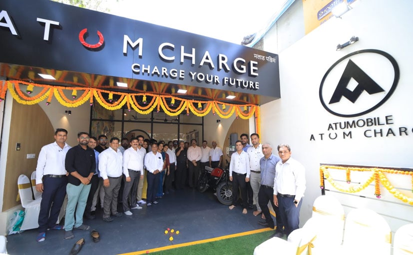 autos, cars, atum charge, atum charge solar ev charger, atum charging stations, auto news, carandbike, news, solar ev charging station, vnex, atum charge sets up solar-powered ev charging station in mumbai