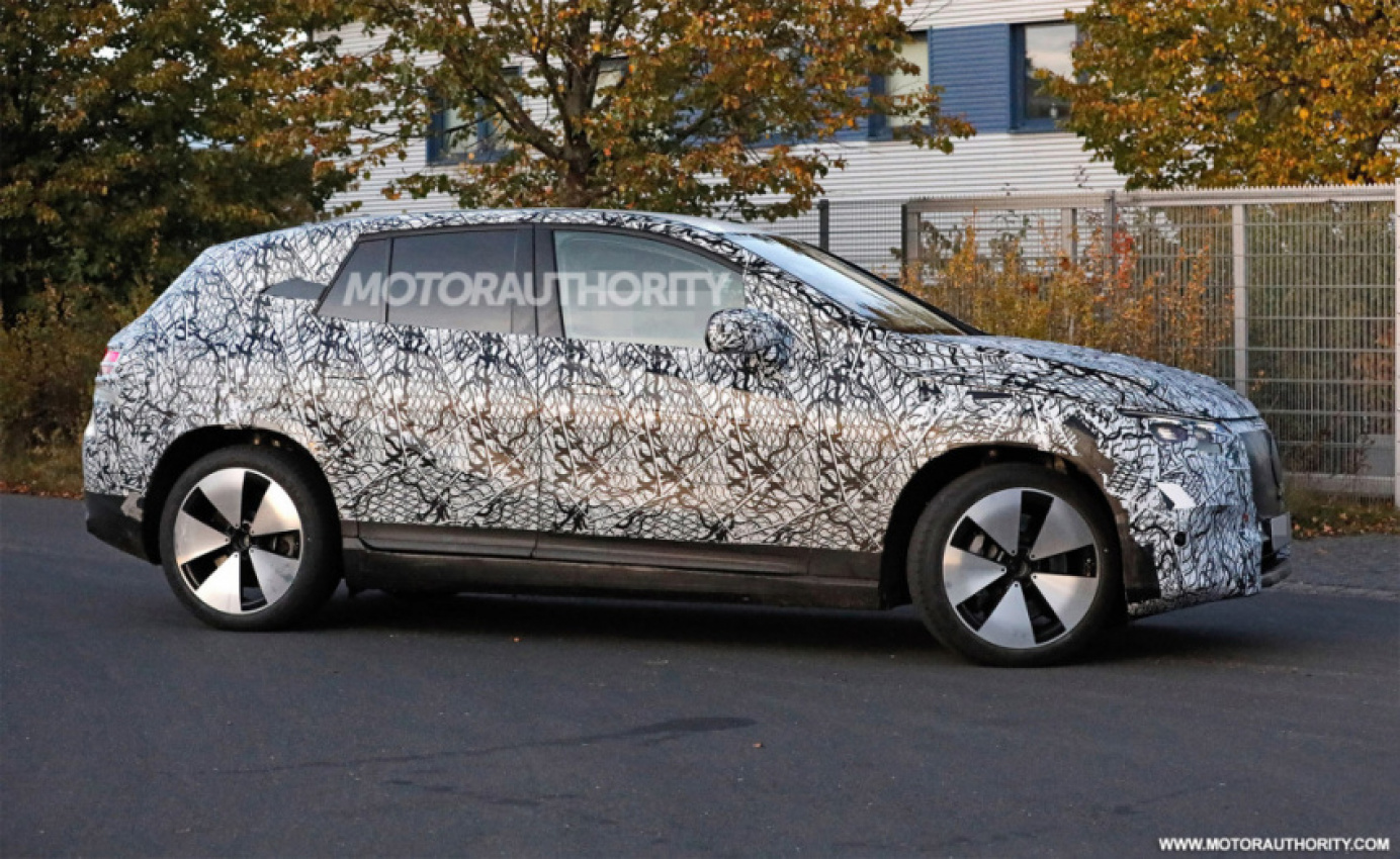 autos, cars, mercedes-benz, electric cars, luxury cars, mercedes, mercedes-benz news, spy shots, suvs, youtube, 2023 mercedes-benz eqe suv spy shots: mid-size electric suv spied