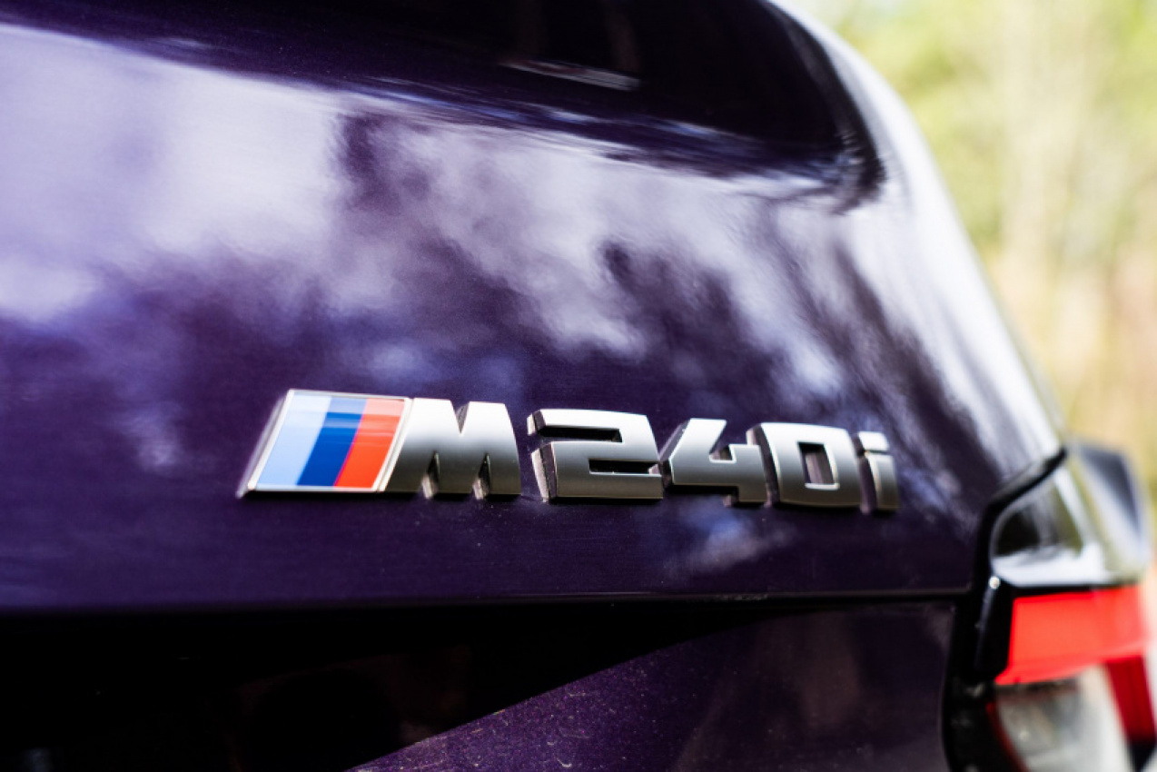 autos, bmw, cars, mercedes-benz, mg, reviews, bmw m2, mercedes, comparison: 2022 mercedes-amg a35 vs bmw m240i xdrive