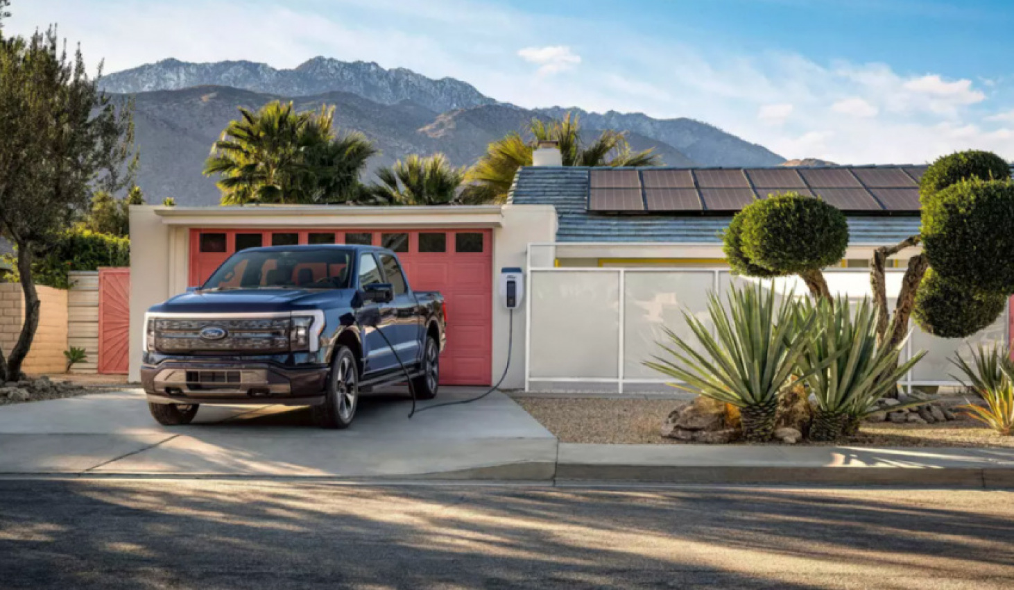 autos, cars, ford, f-150, ford f-150, lightning, powering homes with the ford f-150 lightning is shockingly expensive