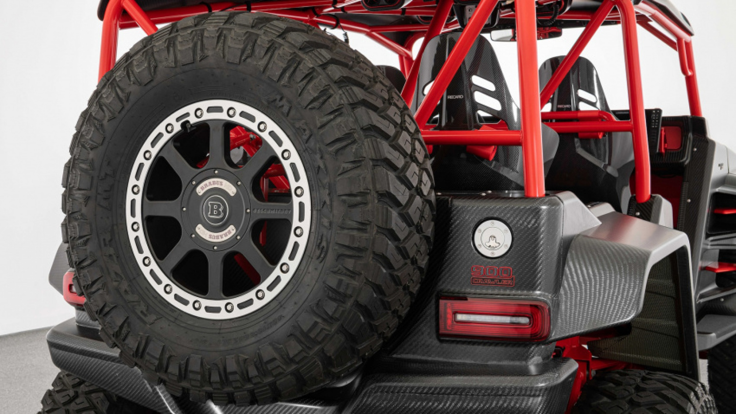 autos, cars, features, vnex, the brabus 900 crawler is a tubular twin-turbo desert toy with portals