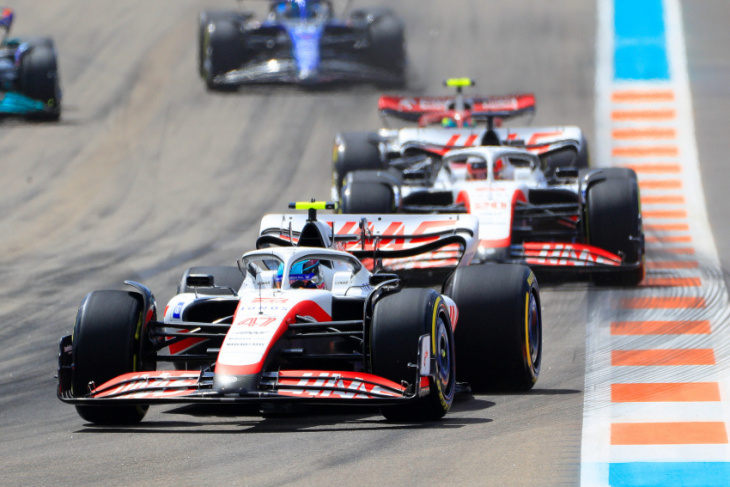 haas f1 team suffers late disaster in miami
