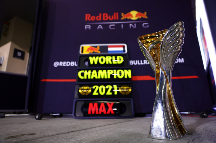 max verstappen wins last f1 race of the season, becomes world champion