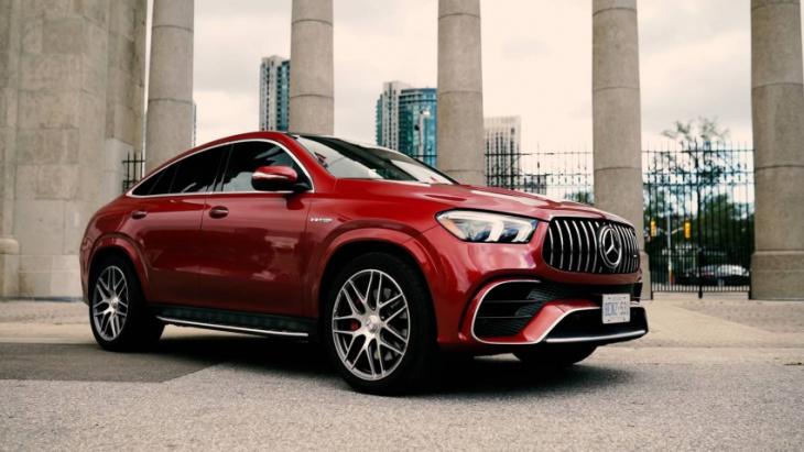 this drag race between the mercedes-amg gle 63 s and the maserati levante gts has left us befuddled!
