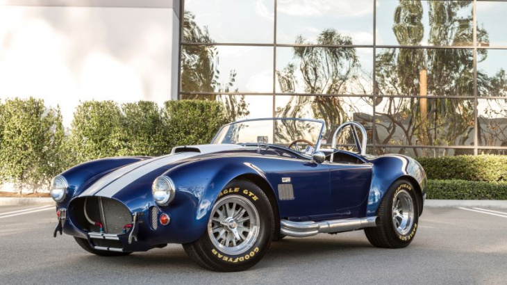 right-hand-drive shelby cobras on sale in uk