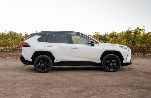 2021 jeep wrangler 4xe road tested, 2021 lexus ls 500 driven, used rav4 hybrid prices: what's new @ the car connection