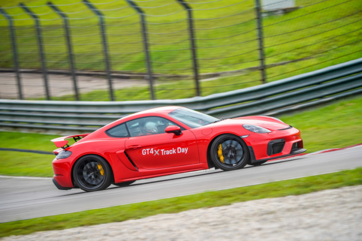 review: 2021 982 porsche cayman gt4 in malaysia