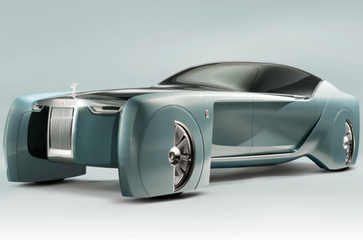 rolls-royce moves to electric future with spectre