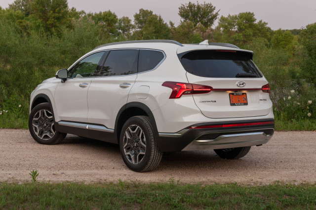 android, review update: 2021 hyundai santa fe hybrid limited delivers well-mannered efficiency