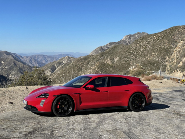 first drive review: 2022 porsche taycan gts sport turismo revives the ferrari ff for the electric era