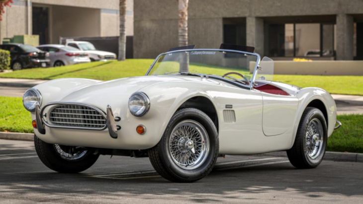new-build right-hand drive shelby cobras now available in the uk