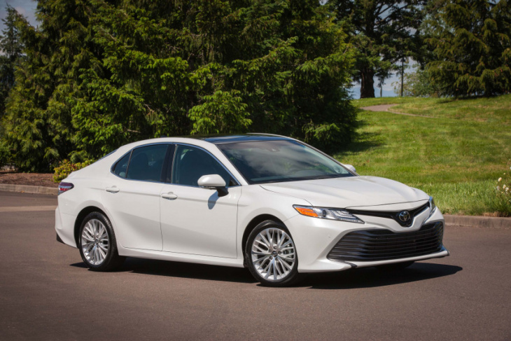 toyota camry recalled for braking issue