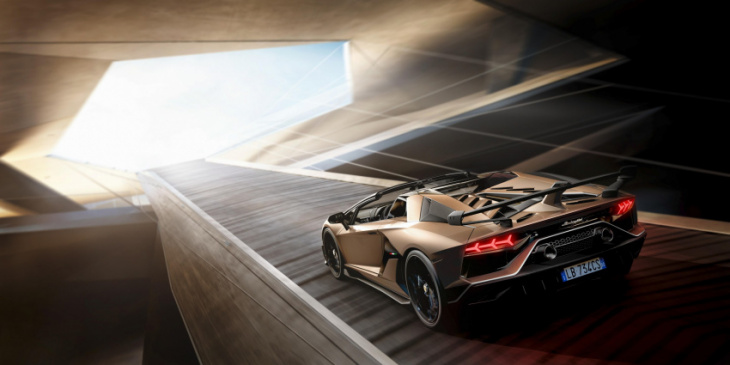 lamborghini screwed up during aventador production, recall issued in the u.s. and globally