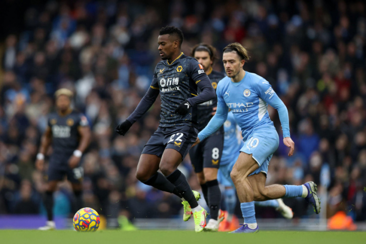 sterling's ability to 'never give up' behind resurgence at manchester city, says guardiola