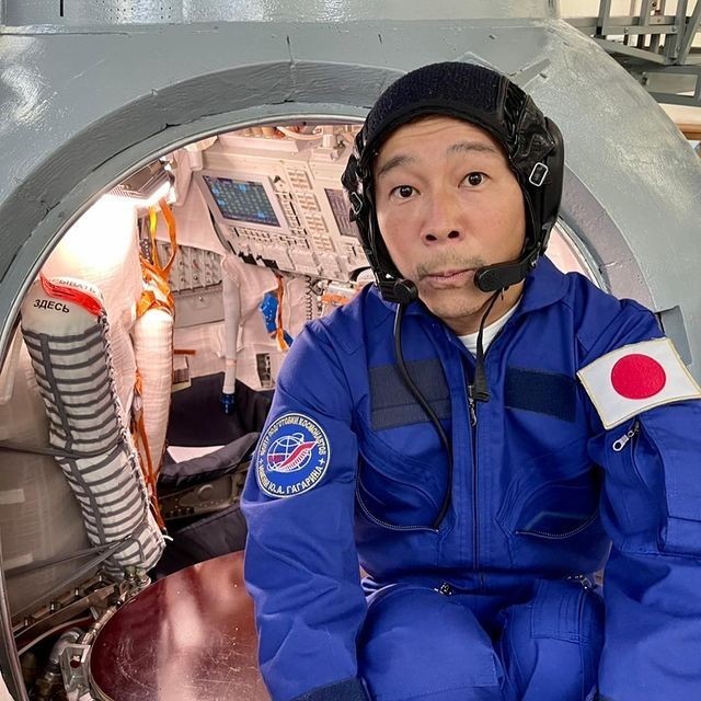 japanese billionaire at the iss is like a kid at disneyland, confirms outrageous costs