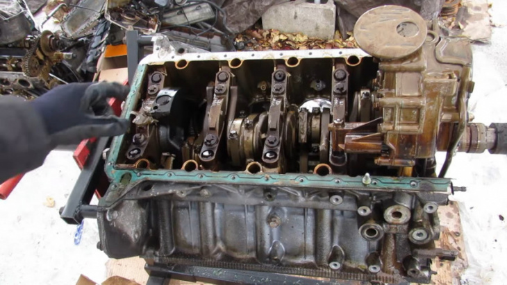 bmw m62 engine teardown reveals utter carnage