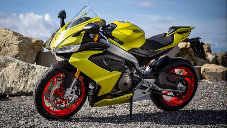 here are 8 fully-faired bikes that stood out in 2021