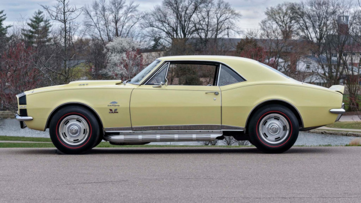 powered by a 450-hp 427ci big-block, this 1967 yenko super camaro ruled the streets!
