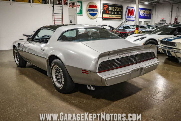 survivor 1979 pontiac trans am could be a perfect christmas gift all over again