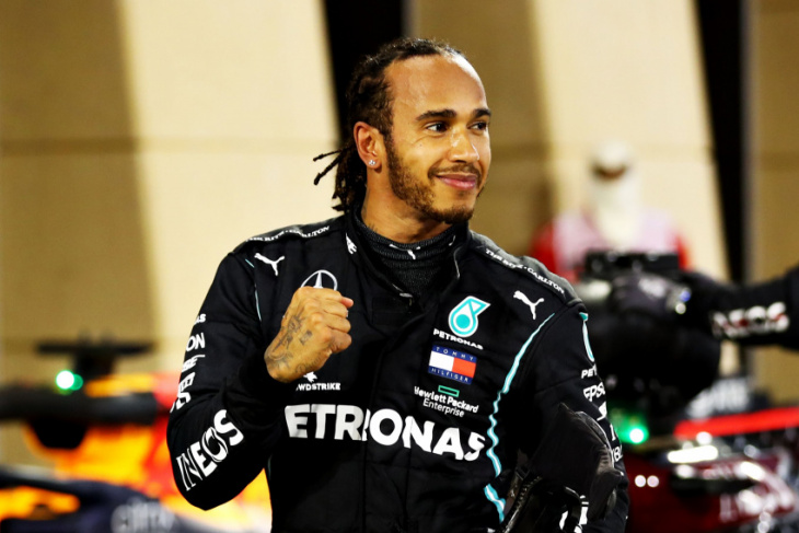 lewis hamilton officially becomes a knight