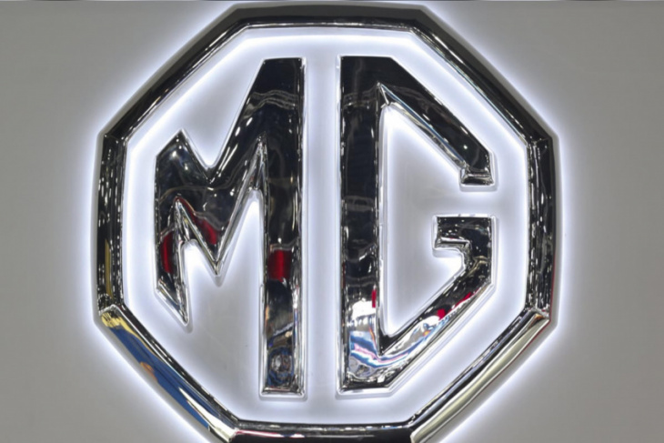 mg motor becomes first automaker in india to launch its own nft - details here