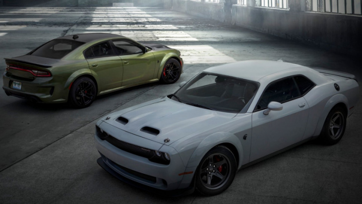 dodge is cancelling the hemi v8