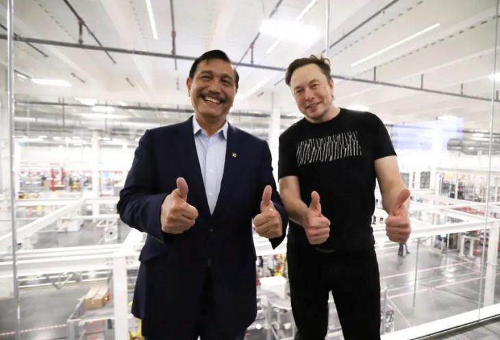 tesla’s elon musk will meet with indonesian officials once again to discuss nickel