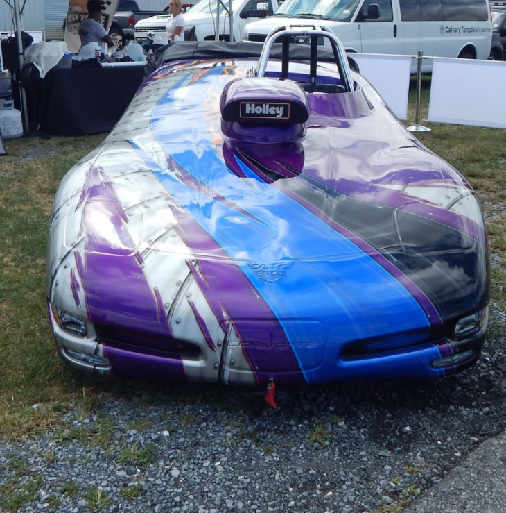 enter your corvette in racingjunk’s ‘memories in may’ virtual car show contest
