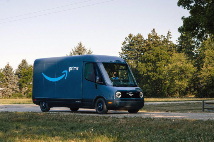 amazon, rivian's amazon delivery van has 201-mile range, will spawn smaller van