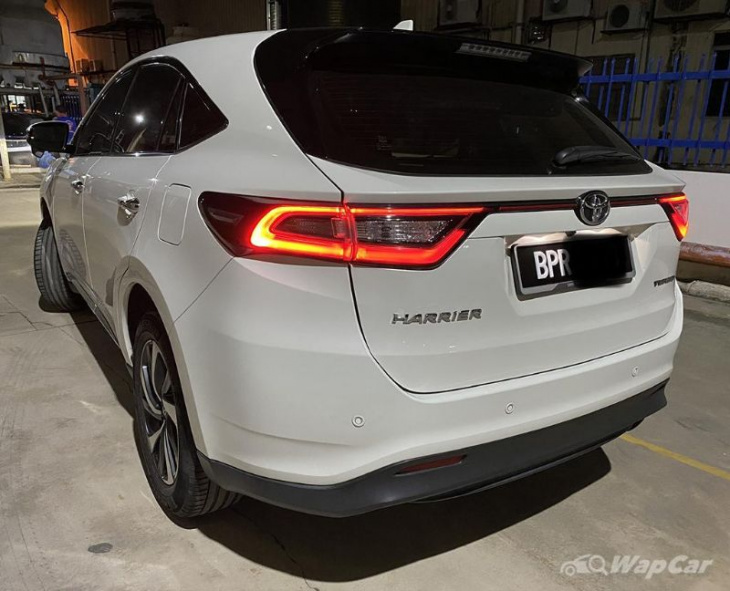 owner review humble, subtle, yet full of substance - the harrier badged toyota, my 2018 toyota harrier 2.0t.