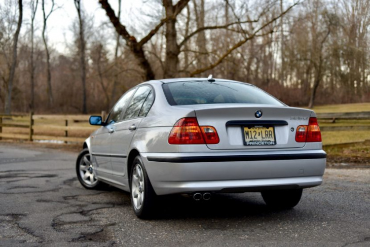 video: the smoking tire turned an e46 325it into a crossover