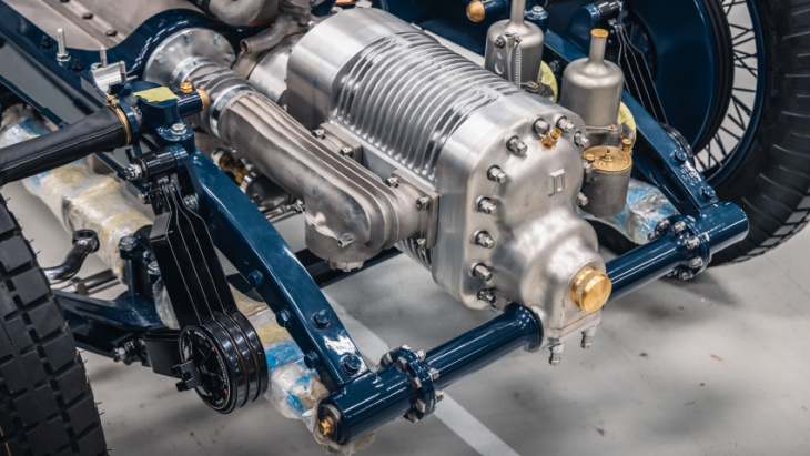 how do you build a brand new bentley blower?