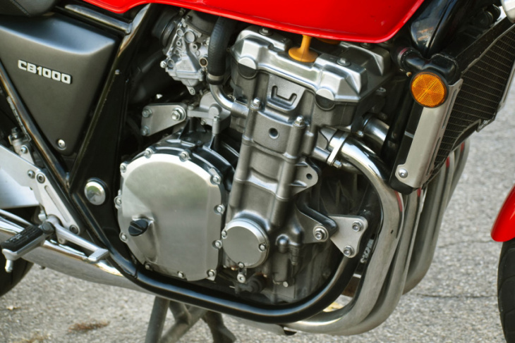 this 1995 honda cb1000 super four would be a sound donor for a custom project