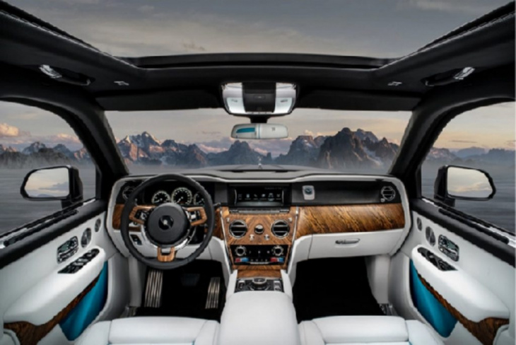 the 2022 rolls-royce cullinan takes luxury to a ridiculous $300,000 level